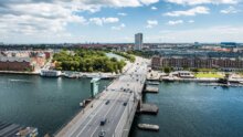 Fulgte med en pressemeddelelse via Ritzau.